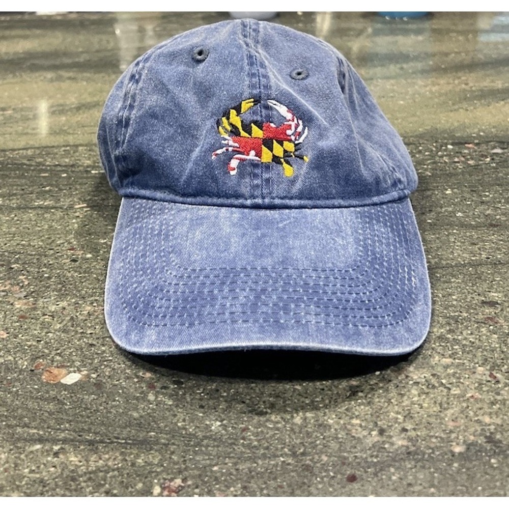 Maryland Flag Crab Needlepoint Hat in Navy
